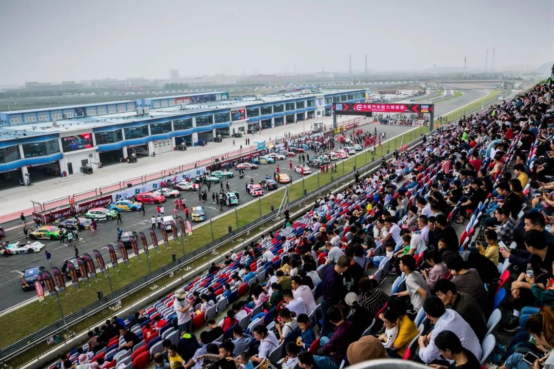 徽州雄鲨队火力全开江畔山猫队，柔道预选赛上演耐力碾压对手！赛场纪律更严谨的简单介绍